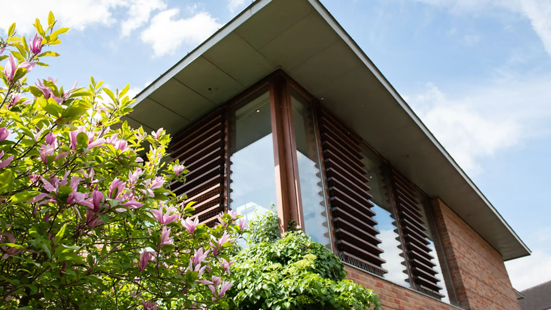 Oak Hill College – A Complete Hardware Refresh