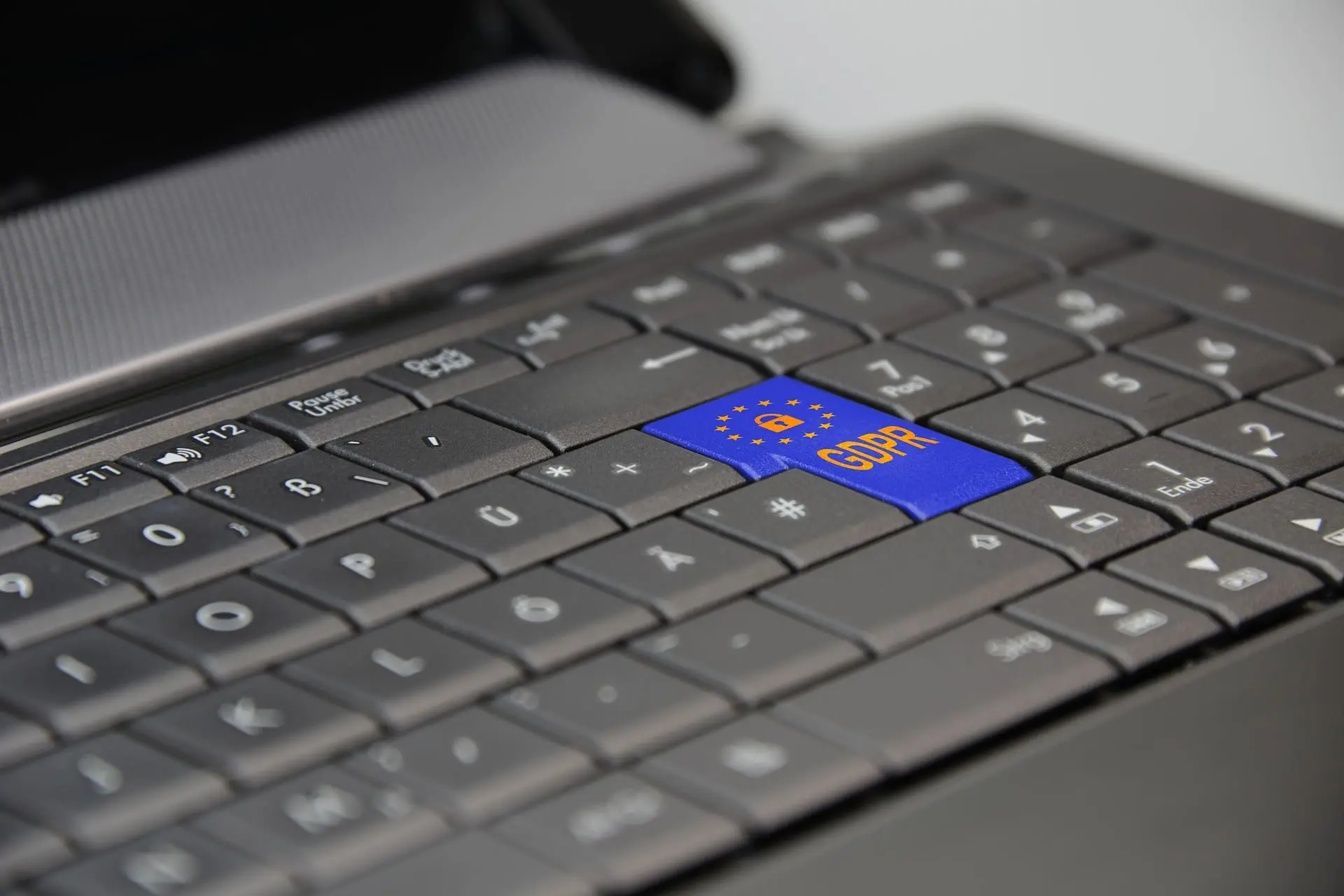 Get Ready for GDPR – Sophos Security Solutions